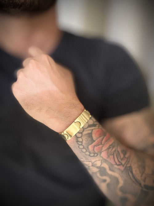 Bracelete 15mm Moeda Antiga Cor e Brilho idêntico a Ouro Feixo Gaveta Pulseira Masculina