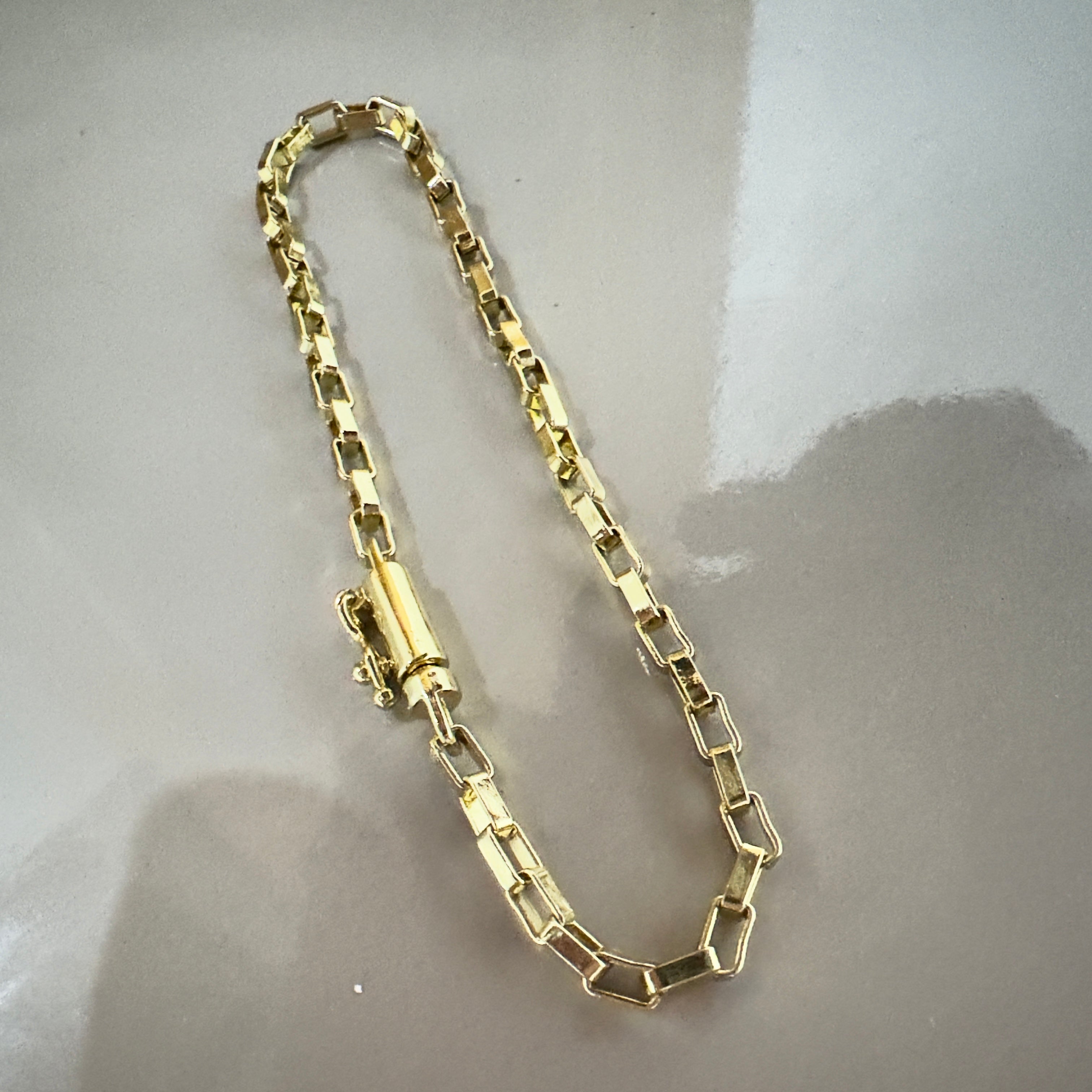 Pulseira Tijolinho Moeda Antiga Banhada a Ouro 18k e Invernizada 3mm Feixo Canhão 10 camadas de banho de Ouro