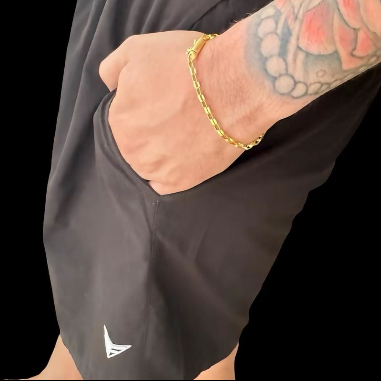 Pulseira Tijolinho Moeda Antiga Banhada a Ouro 18k e Invernizada 3mm Feixo Canhão 10 camadas de banho de Ouro
