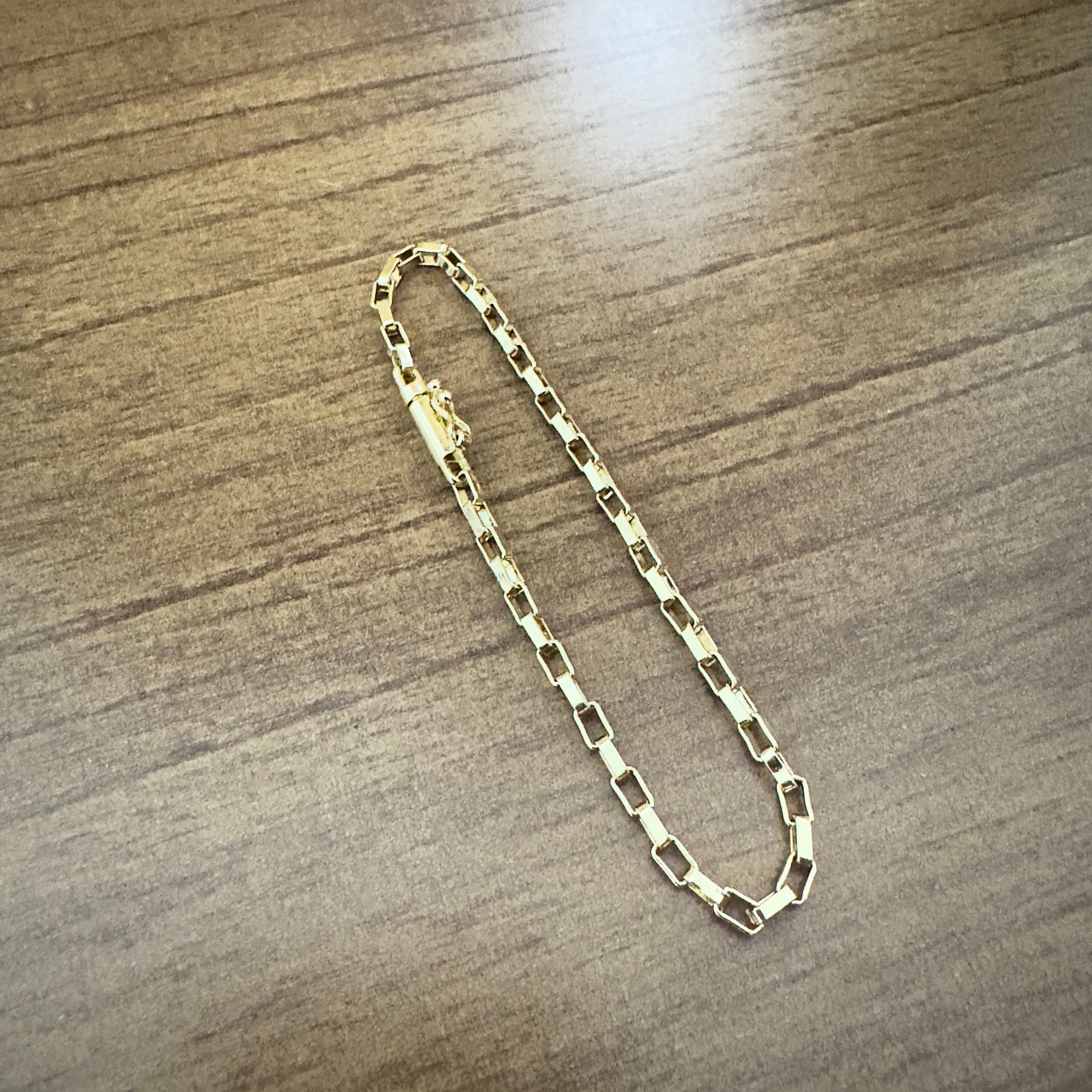 Pulseira Tijolinho Moeda Antiga Banhada a Ouro 18k e Invernizada 3mm Feixo Canhão 10 camadas de banho de Ouro