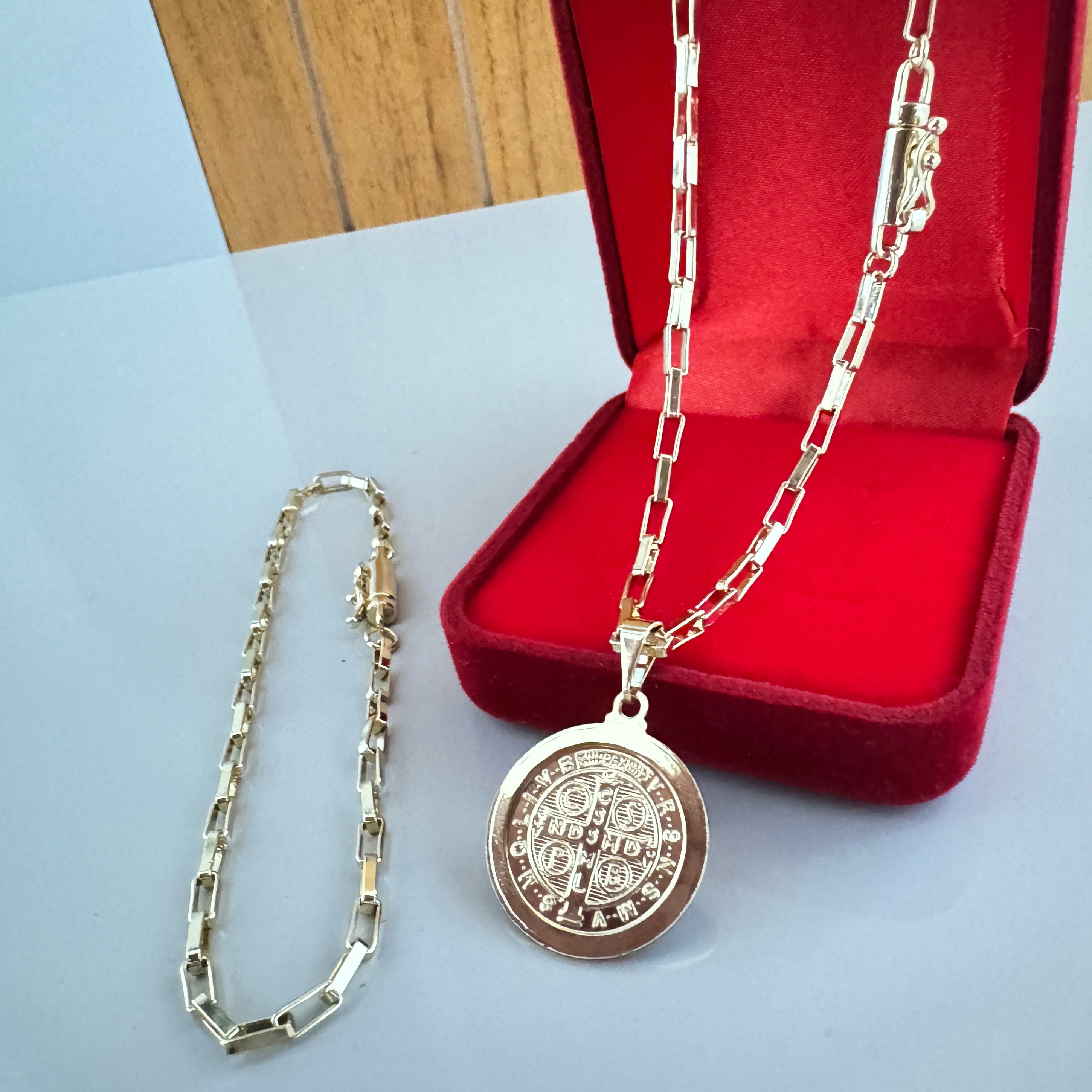 Conjunto Corrente com Pingente + Pulseira Masculina 100% Moeda Antiga com 10 Camadas de Banho de Ouro e Invernizada