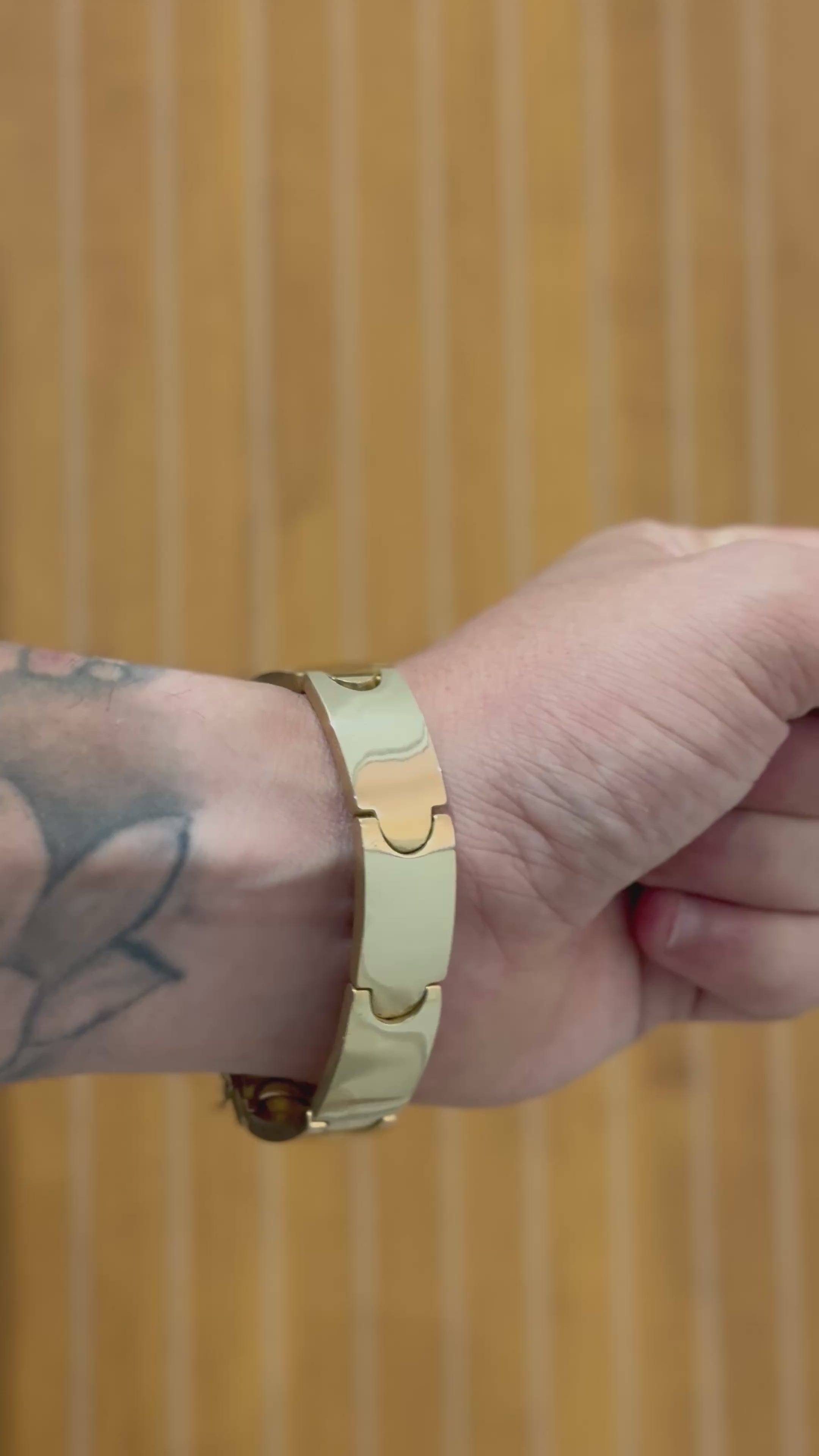 Bracelete 15mm Moeda Antiga Cor e Brilho idêntico a Ouro Feixo Gaveta Pulseira Masculina
